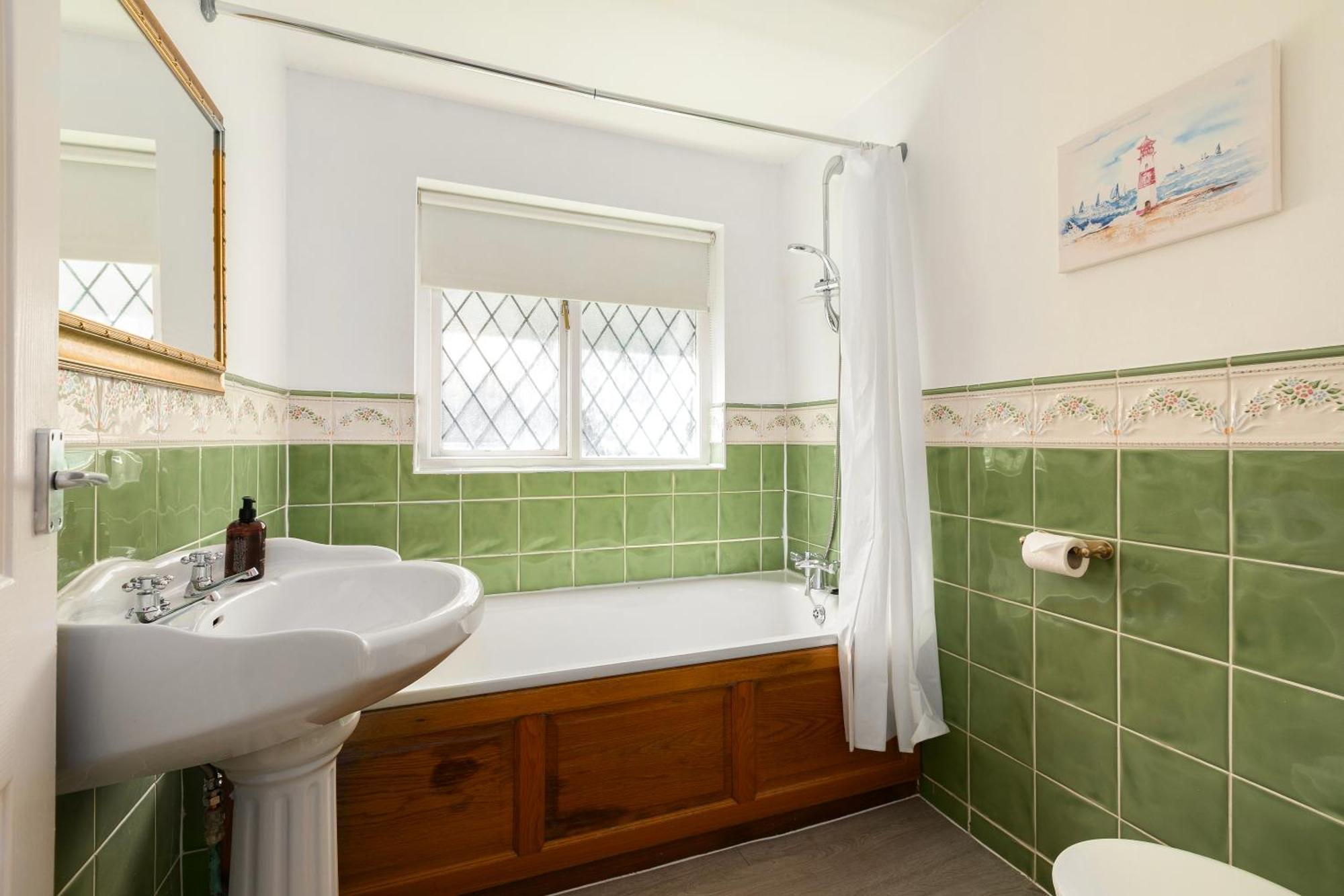 Rural Lodge Stay In Windsor! Hot Tub! Sleeps 20 براي المظهر الخارجي الصورة