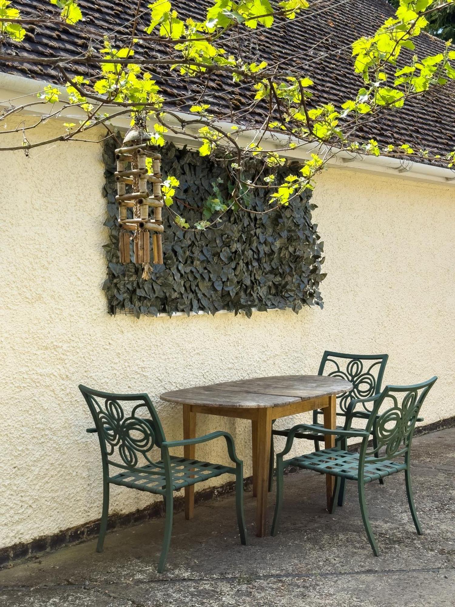 Rural Lodge Stay In Windsor! Hot Tub! Sleeps 20 براي المظهر الخارجي الصورة